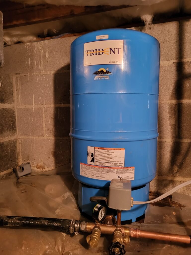 Water heater pressure tank